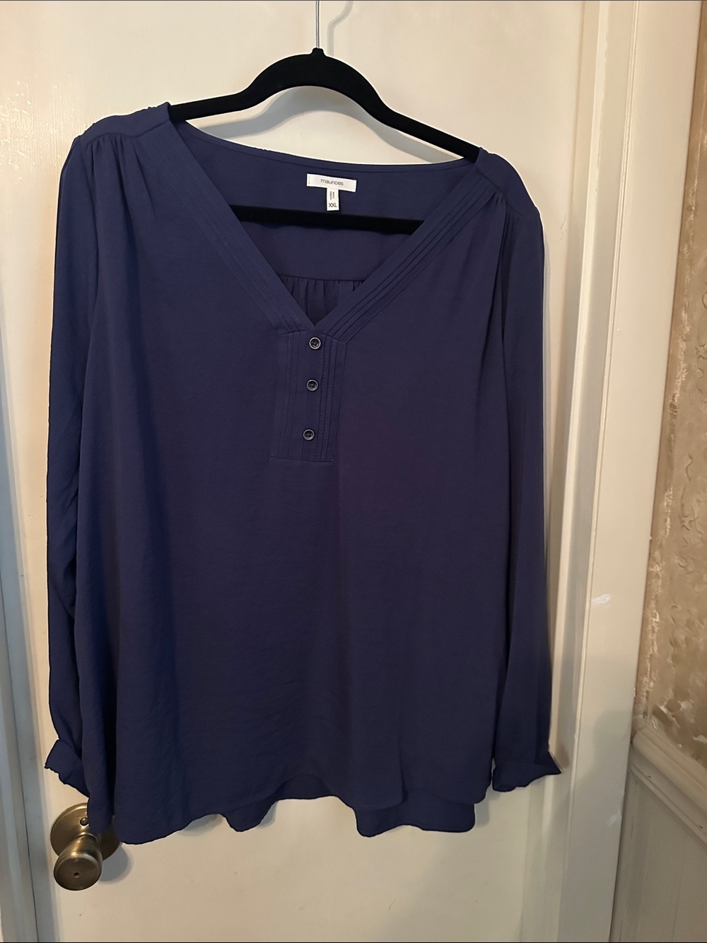 Maurices Navy V-Neck Button Pintuck Blouse NWOT